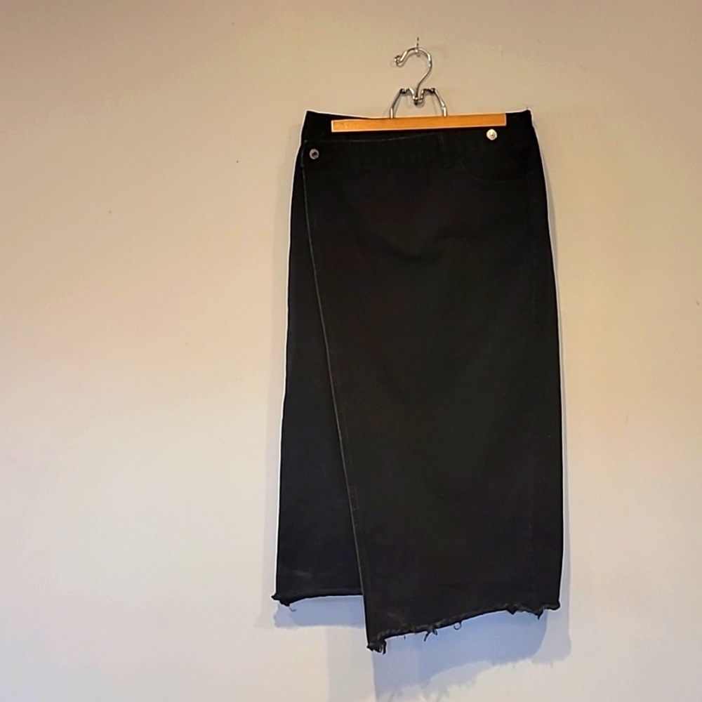 Vintage black denim skirt